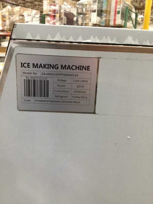 Photo 3 of **MISSING COMPONETS** 80 - 90 lb. / 24 H Commercial Ice Maker with 33 lb. Storage Bin Freestanding Ice Machine in Silver **USED** **MAJOR DAMAGE**
