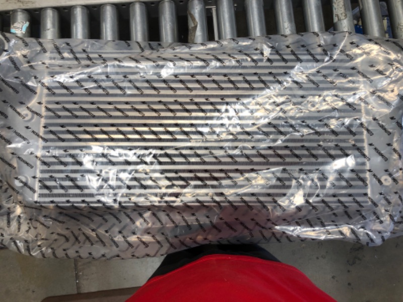 Photo 1 of ***PARTS ONLY*** INTERCOOLER KIT, FITS DODGE RAM 6.7L CUMMINS 2013–2018 - INCOMPLETE SET*** 
BOX 1 OF 2 - MISSING KIT SET AND HARDWARE - INTERCOOLER ONLY***
