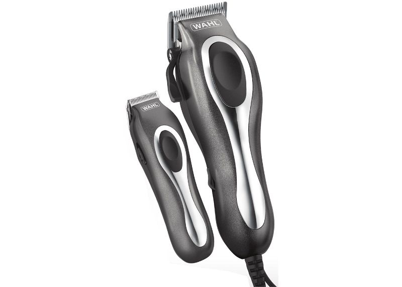 Photo 1 of Wahl Deluxe Chrome Pro Complete Men S Haircut Trimmer Kit with Storage Case Black
