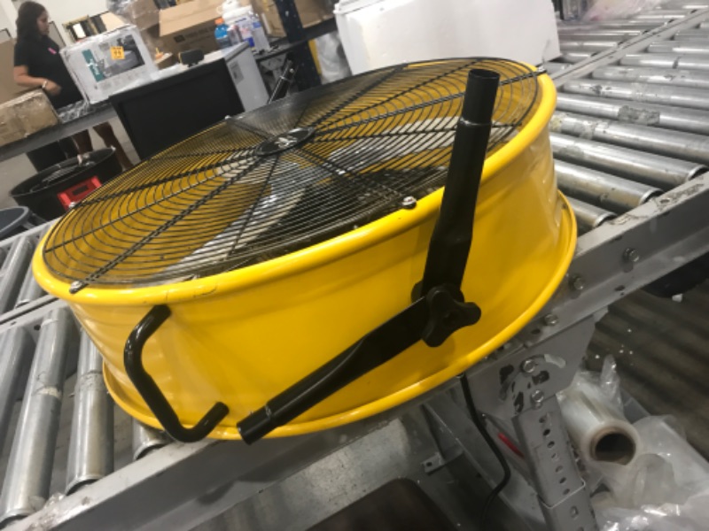 Photo 3 of Simple Deluxe HIFANXDRUM24 24 Inch Heavy Duty Metal Industrial Drum Fan, 3 Speed Air Circulation for Warehouse, Greenhouse, Workshop, Patio, Factory and Basement - High Velocity , Yellow
