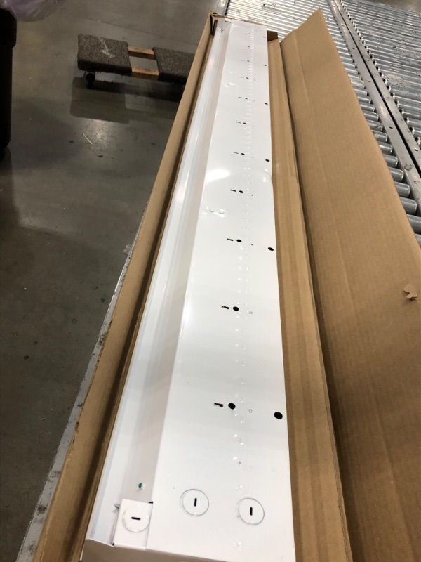 Photo 1 of Heater Baseb 1500W 6' Wh
