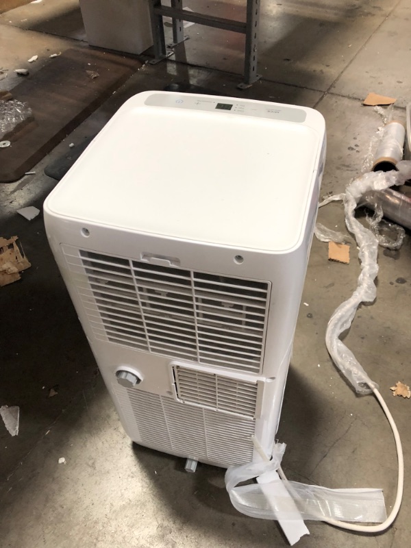 Photo 4 of **PARTS ONLY**
Midea 8,000 BTU ASHRAE (5,300 BTU SACC) Portable Air Conditioner, Cools up to 175 Sq. Ft.