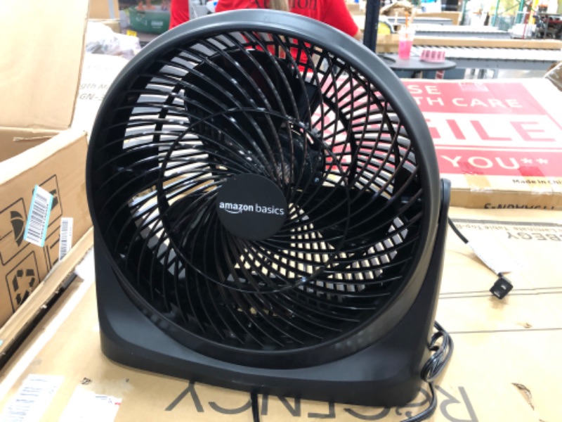 Photo 2 of *nonfunctional* Amazon Basics 3 Speed Small Room Air Circulator Fan, 11-Inch
