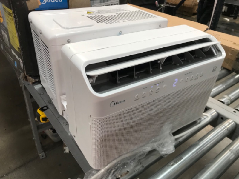 Photo 4 of (DENTED) Midea 8,000 BTU U-Shaped Smart Inverter Window Air Conditioner