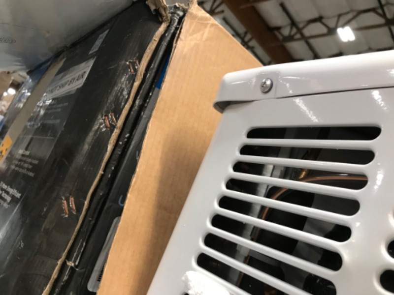 Photo 4 of (CRACKED/BENT; DAMAGED FRONT PANEL; MISSING COMPONENTS) Midea 8,000 BTU U-Shaped Smart Inverter Window Air Conditioner