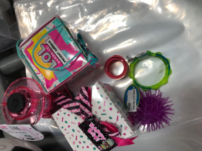 Photo 1 of *** GIRLS TOY BUNDLE**
6 ITEMS