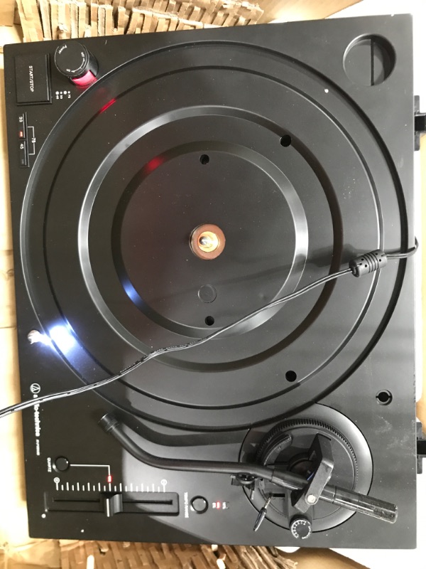 Photo 2 of Audio-Technica AT-LP120XUSB-BK Direct-Drive Turntable (Analog & USB), Fully Manual, Hi-Fi, 3 Speed, Convert Vinyl to Digital, Anti-Skate and Variable Pitch Control Black
