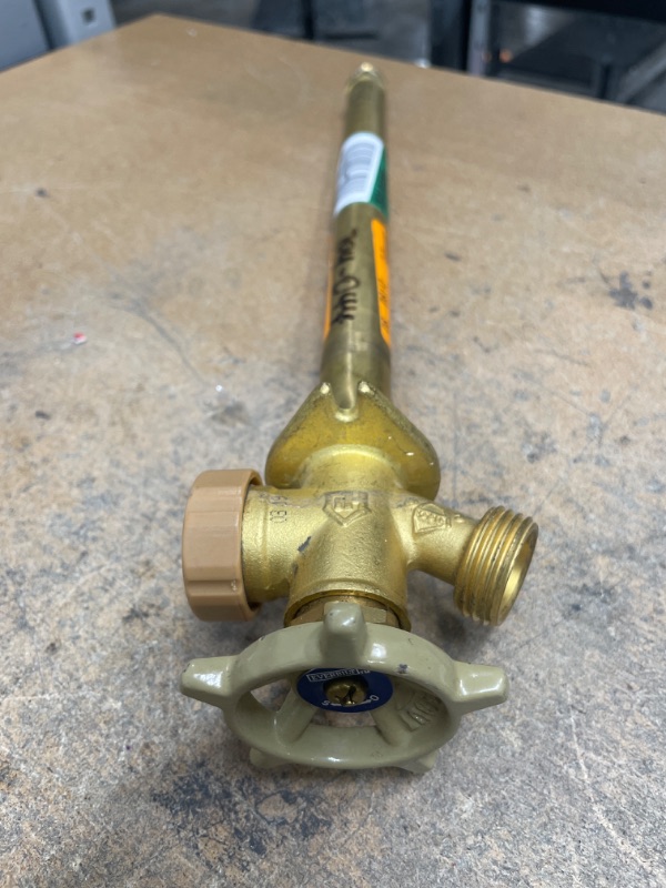 Photo 2 of 
Everbilt
1/2 in. x 3/4 in. x 12 in. MPT/SWT x MHT Brass Anti-Siphon Frost Free Sillcock Valve with Multi-Turn Operation