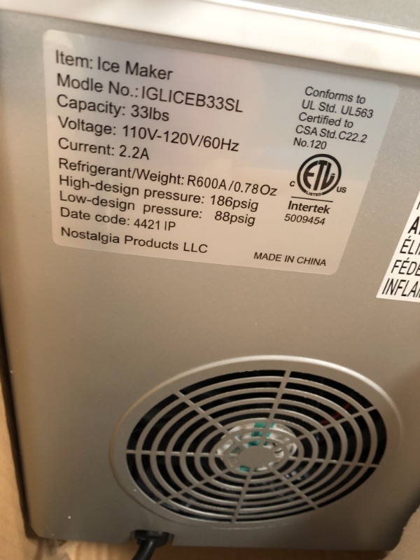 Photo 4 of TESTED POWERS ON*
33 lb. Portable Ice Maker in Silver