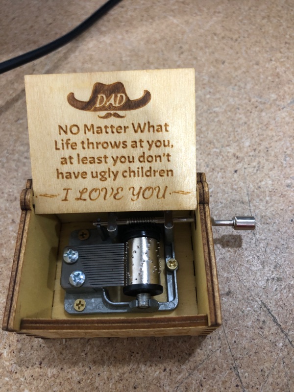 Photo 3 of 6 of- Ellinjan You are My Sunshine Wood Music Box, Ideal Gift for Fathers Day, Wooden Hand Crank Musical Boxes for Dad from Daughter/Son/Kids
