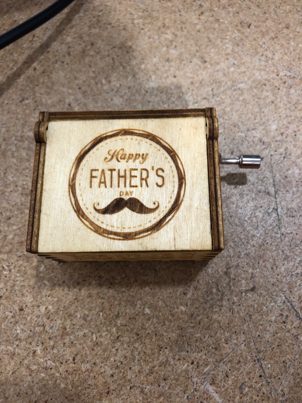 Photo 2 of 6 of- Ellinjan You are My Sunshine Wood Music Box, Ideal Gift for Fathers Day, Wooden Hand Crank Musical Boxes for Dad from Daughter/Son/Kids
