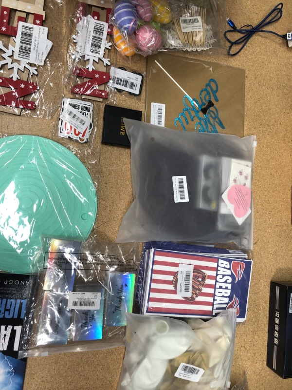 Photo 1 of 14 piece misc bundle