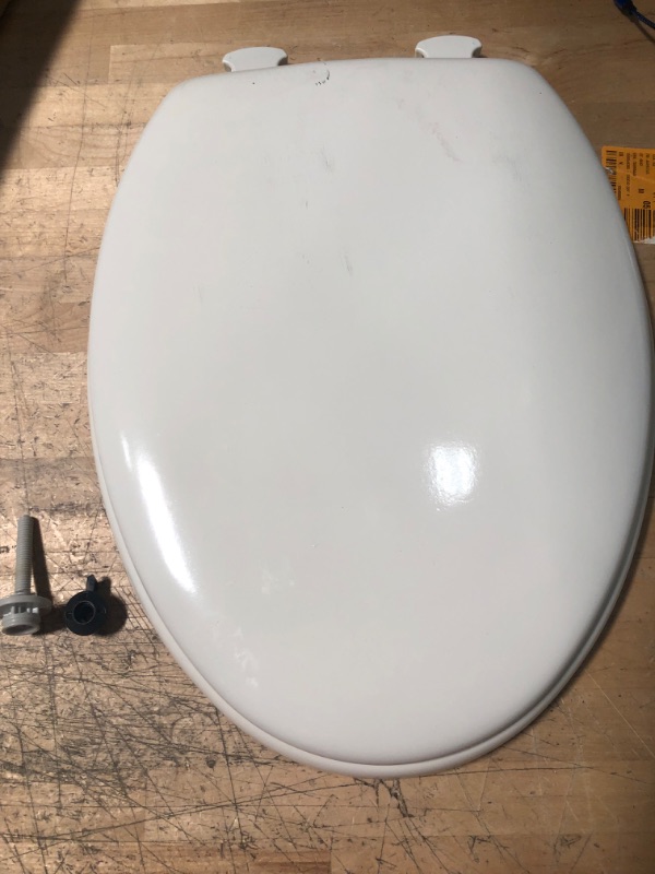 Photo 2 of 
Glacier Bay
Lift-Off Elongated Closed Front Toilet Seat in White