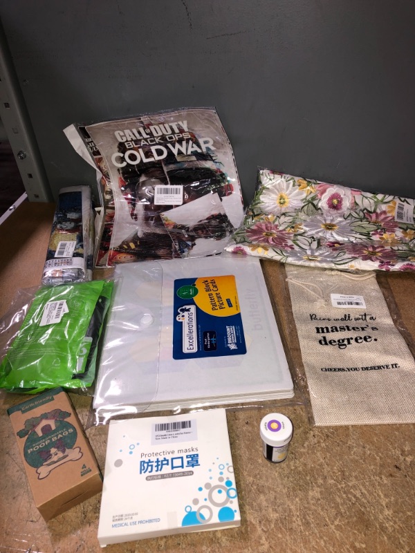 Photo 1 of *BUNDLE OF MIXED ITEMS,POSTERS,ARTS CRAFT,FACE MASK,ICING COLOR, DOG POP BAGS, AND MORE*