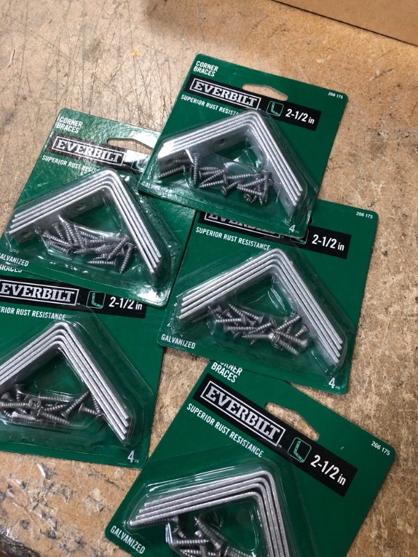 Photo 1 of 2-1/2 in. Galvanized Corner Braces (4-Pack) 6 COUNT
