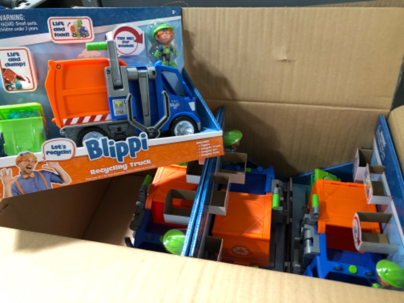 Photo 2 of Blippi Recycle Truck Vehicle packs of 4