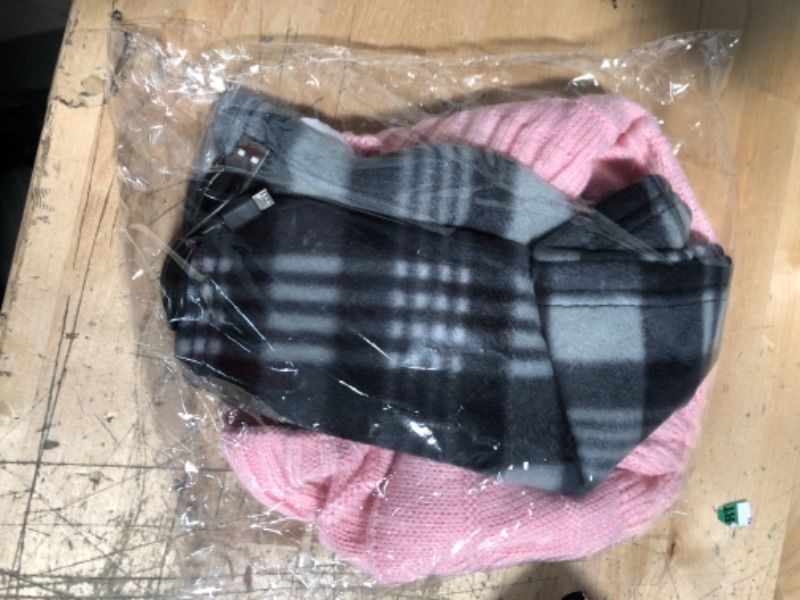 Photo 1 of Bluetooth Beanie Hat,Mens Womens Winter Hat,Christmas Stocking Stuffers Gifts for Men Women Teen Boys Girls Teenage
