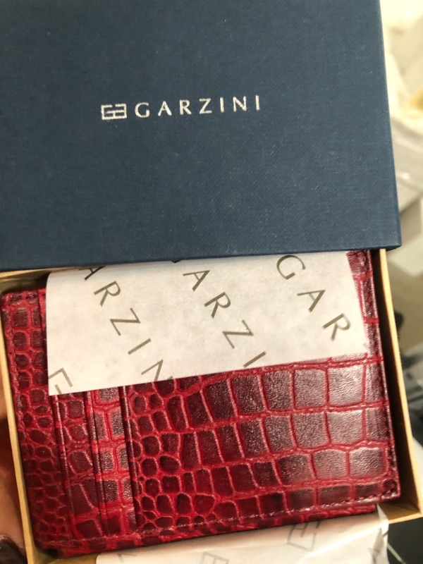 Photo 2 of GARZINI RFID LEATHER MAGIC COIN WALLET CROCO
