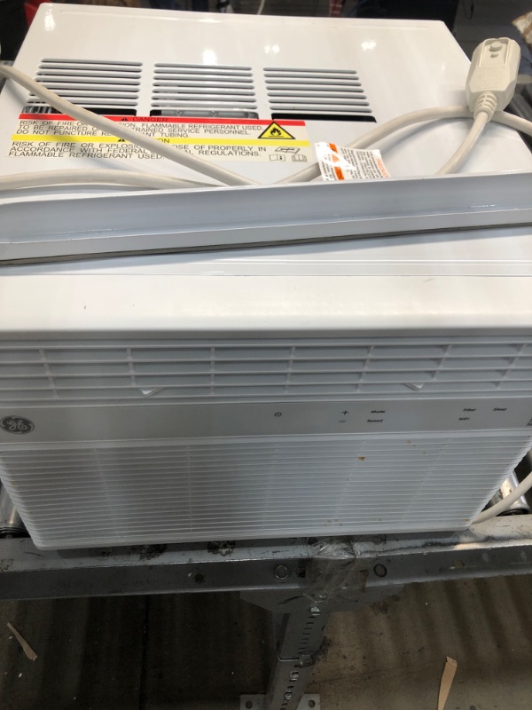 Photo 2 of ***PARTS ONLY*** GE Window Air Conditioner 12000 BTU, Wi-Fi Enabled, Energy-Efficient Cooling for Large Rooms, 12K BTU Window AC Unit with Easy Install Kit, Control Using Remote or Smartphone App
