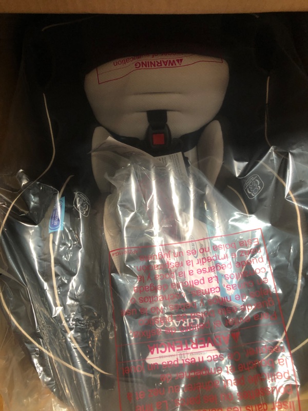 Photo 2 of Graco Baby Extend2Fit Convertible Car Seat
