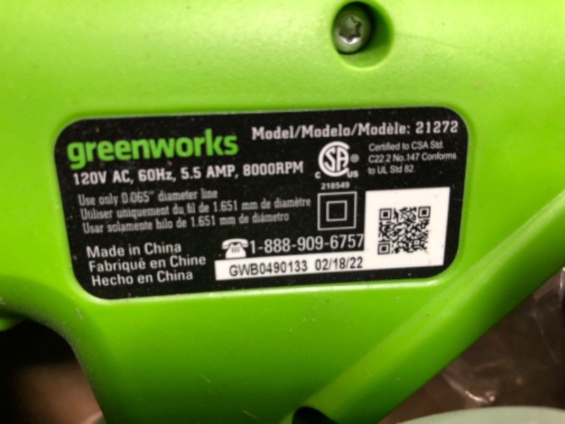 Photo 3 of "GreenWorks 21272 120-Volt 5.5-Amp 15-Inch Auto-Feed Electric String Trimmer"
