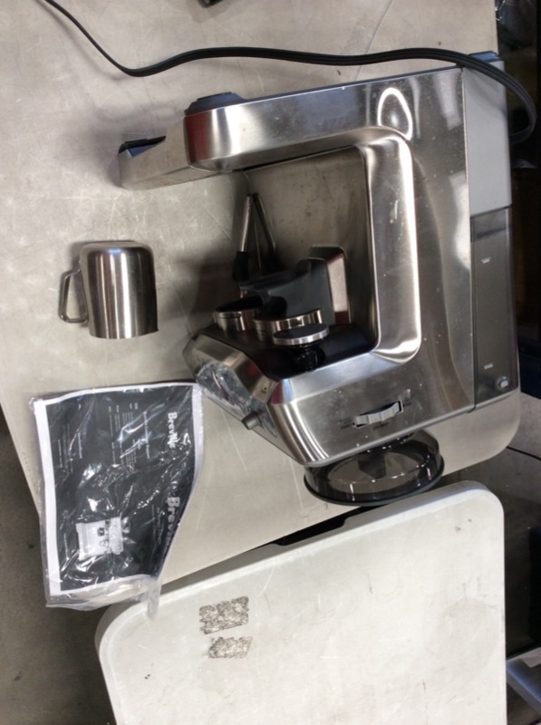 Photo 3 of Breville BES870XL Barista Express Espresso Machine, Brushed Stainless Steel
