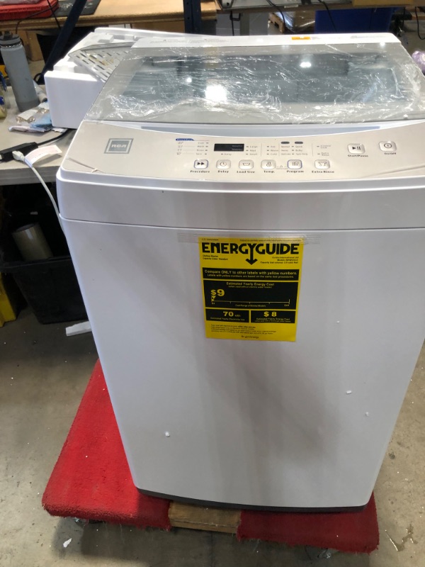 Photo 2 of RCA 21.5 in. W 2.0 cu. Ft. Portable Top Load Washing Machine in White
