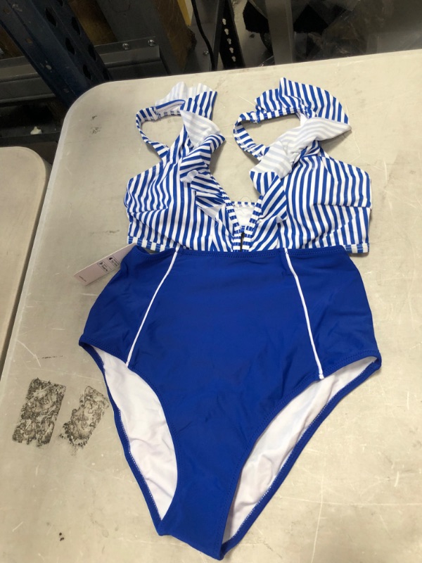 Photo 2 of Blue Striped And High Waisted Bikini
size small 
