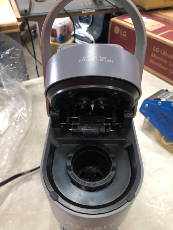 Photo 4 of PARTS ONLY DID NOT POWER ON
Keurig K-Supreme Gray Single Serve Coffee Brewer 