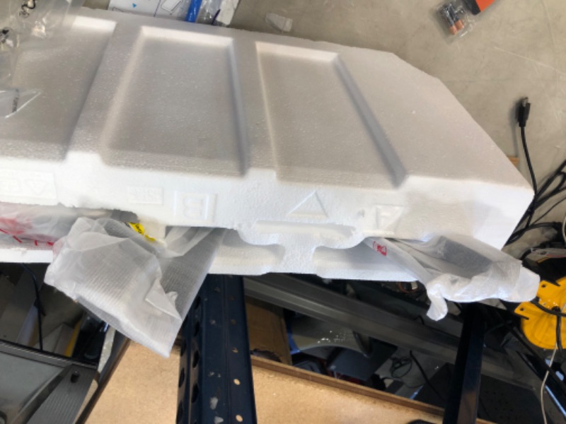Photo 1 of PARTS ONLY DID NOT POWER ON
LG - 42" Class C2 Series OLED evo 4K UHD Smart webOS TV