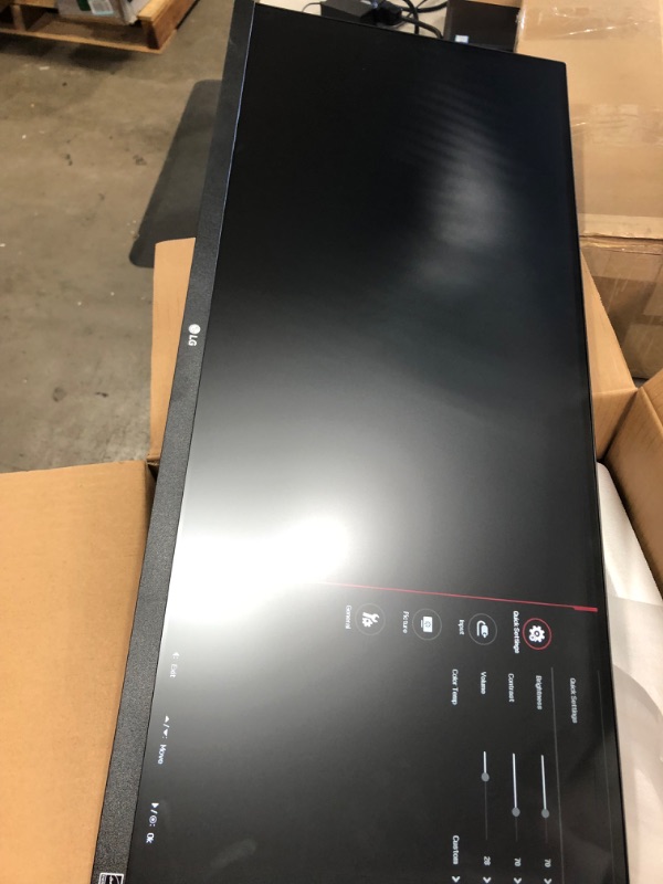 Photo 2 of LG 29WP60G-B UltraWide Monitor 29" 21:9 FHD (2560 x 1080) IPS Display, sRGB 99% Color Gamut, HDR 10, USB Type-C Connectivity, 3-Side Virtually Borderless Display - Black