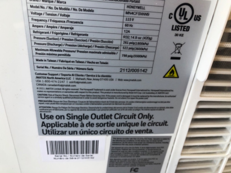 Photo 11 of PARTS ONLY COMPRESSOR NOT COMING ON 
Honeywell (White) Classic Portable Air Conditioner with Dehumidifier & Fan, Cools Rooms Up to 700 Sq. Ft. with Drain Pan & Insulation Tape, MN4CFSWW9, 29.400