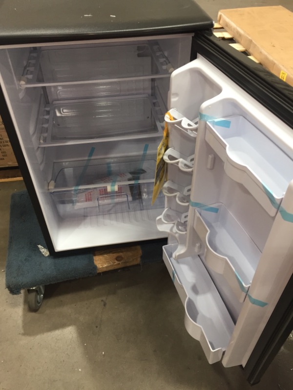 Photo 3 of **MINOR DAMAGE** Danby 4.4 Cu. Ft. Compact Freezerless Refrigerator in Silver DAR044A4BSLDD-6