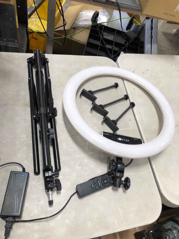 Photo 1 of PARTS ONLY DID NOT POWER ON 
LOMTAP RING LIGHT 10" RING LIGHT 3 CELL PHONE HOLDER 