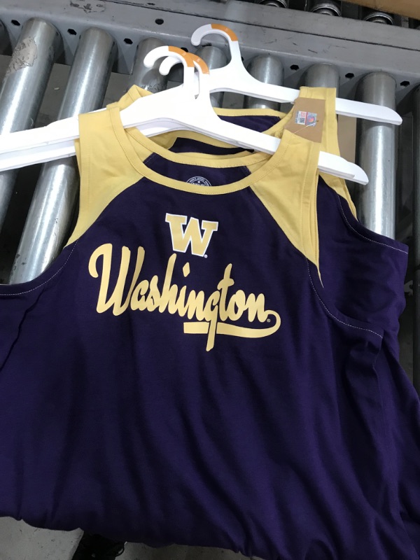 Photo 1 of 3 SHIRTS
WOMENS SIZE SMALL WASHINGTON TANKTOP