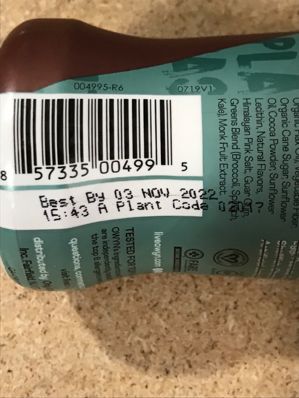 Photo 2 of *** PLANT BASED PROTEIN DRINK BUNDLE** NO RETURNS NO REFUNDS
3 OWYN DARK CHOCOLATE 20G PROTEIN ** BB 11/03/22***
1 SOYLENT CREAMY CHOCOLATE 20 PROTEIN **BB 3/18/22**