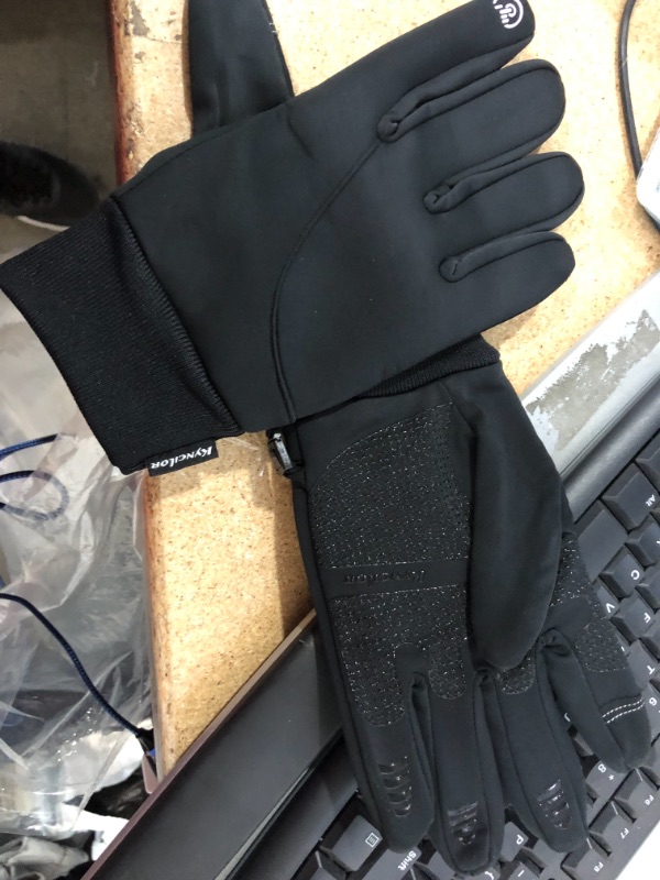 Photo 1 of 2 PAIRS KYNCILOR SPORTS GLOVES LARGE