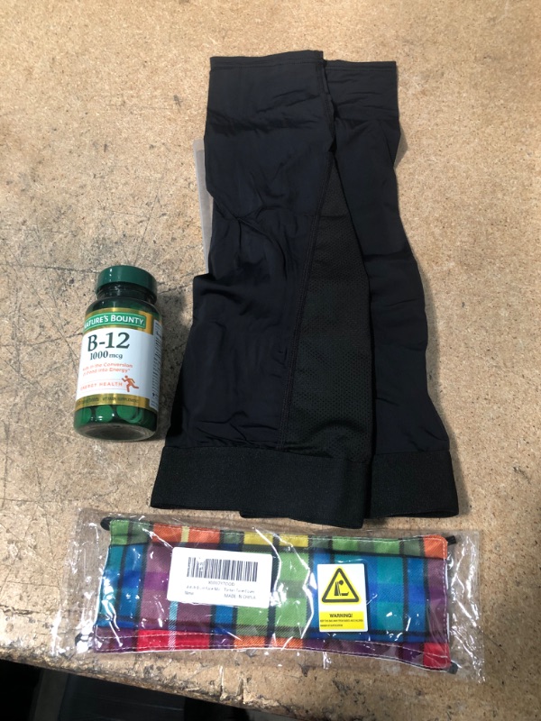 Photo 1 of *vitamins: EXPIRES Feb 2025*
Miscellaneous Bundle (200 ct 1000mcg B12 vitamins, compression arm sleeves and reusable mask)
