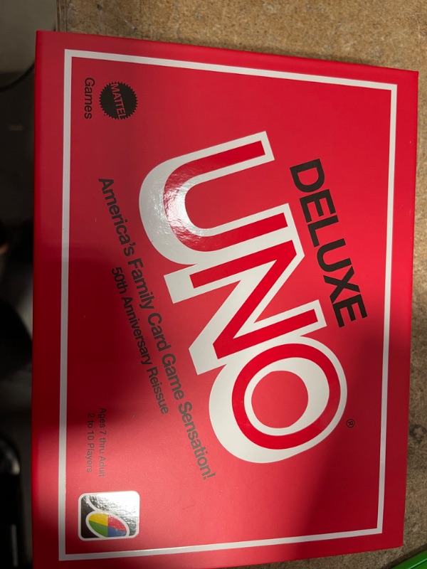 Photo 4 of PACK OF 8- UNO Deluxe Card Game


