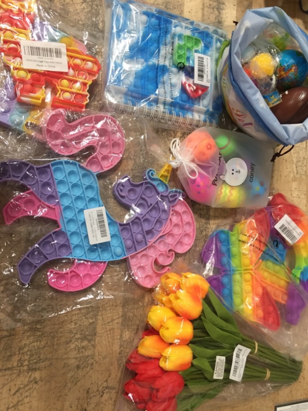 Photo 1 of assorted toy bundle- 8 items 