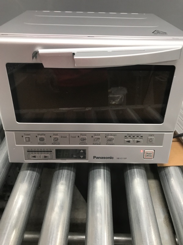 Photo 3 of Panasonic Toaster Oven FlashXpress with Double Infrared Heating and Removable 9-Inch Inner Baking Tray, 12 x 13 x 10.25, Silver