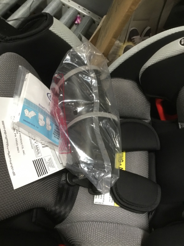 Photo 3 of Graco Extend2Fit 3 in 1 Car Seat, Ride Rear Facing Longer, Garner, 21.56 pounds
