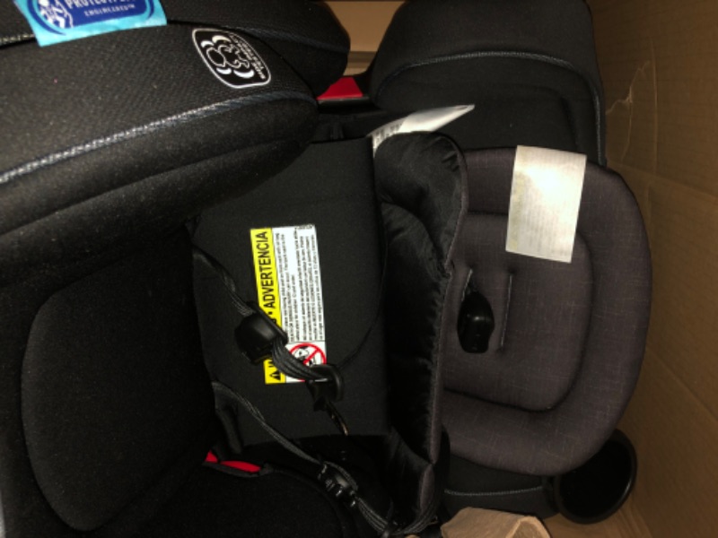 Photo 2 of Graco Grows4Me 4-in-1 Convertible Car Seat - West Point