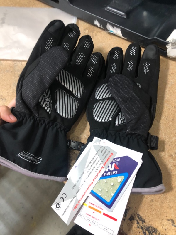 Photo 2 of -40F° Winter Gloves, Waterproof Snowboard Gloves for Men Women - 3M Thinsulate Touchscreen Gloves-Thermal Warm Gloves // size XL