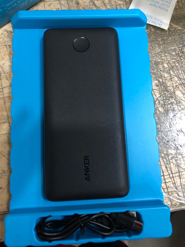 Photo 4 of Anker PowerCore Select 20000mAh

