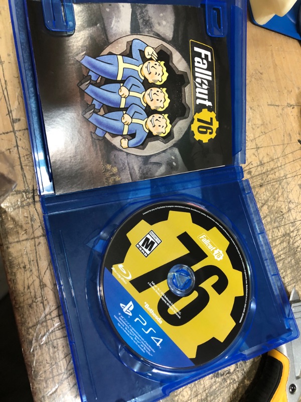 Photo 3 of Fallout 76 - PlayStation 4

