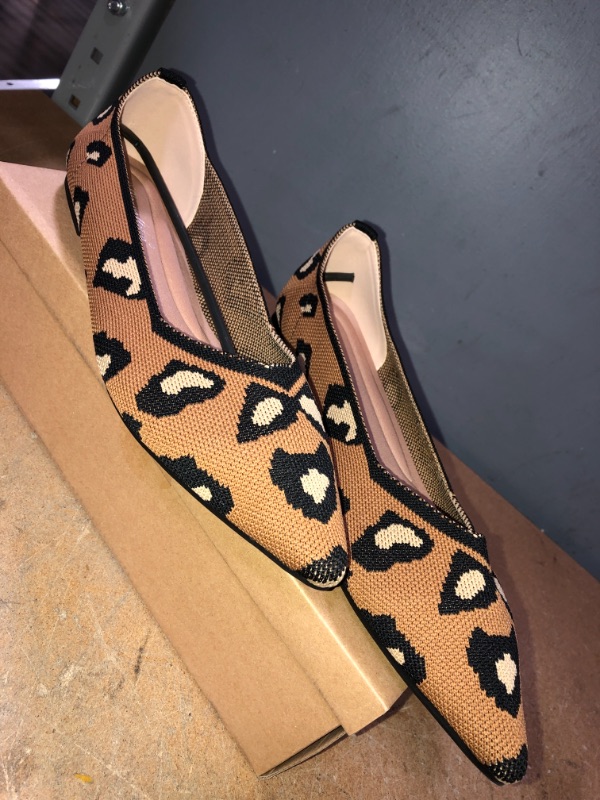 Photo 1 of VENUSCELIA WOMEN'S FLATS (LEOPARD & TAN) SIZE 10