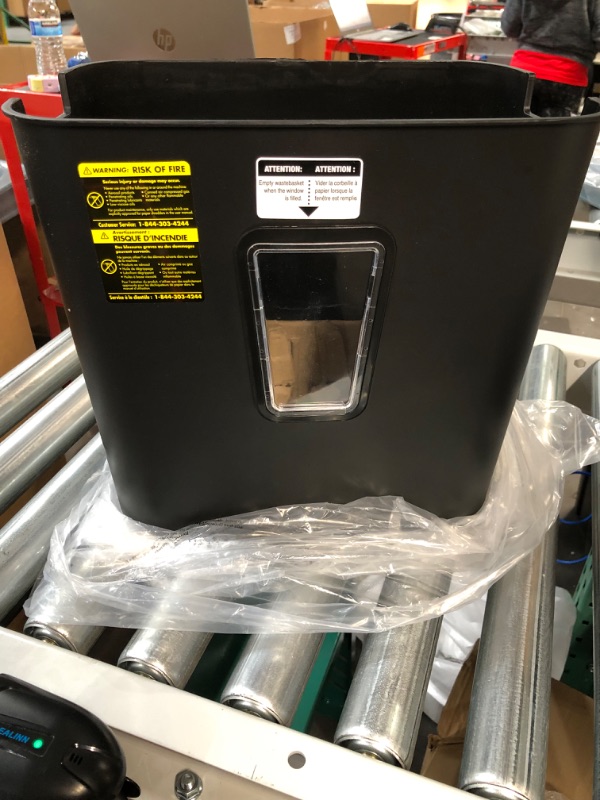 Photo 1 of *USED/SEE NOTES* Amazon Basics 12-Sheet Cross-Cut Paper and Credit Card Shredder, Black