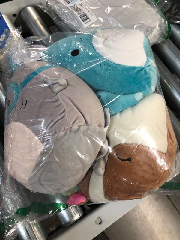 Photo 3 of Squishmallows Official Kellytoy Plush 8 Inch Squishy Soft Plush Toy Animals (Maggie The Stingray with Spots)