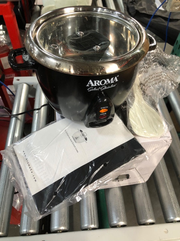 Photo 3 of *USED* Aroma Housewares Select Stainless Rice Cooker & Warmer 6-Cup Black 8.25"D x 10.25"W x 7.88"H
